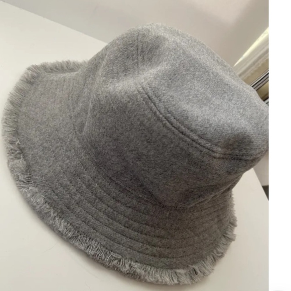 Hat Attack - Grey Frayed Bucket Hat - NWT